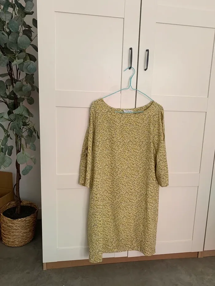Robe fleurie jaune été - photo numéro 5