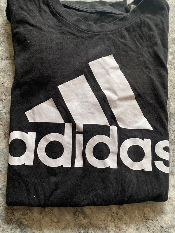 T-shirt adidas noir taille XS - photo numéro 1