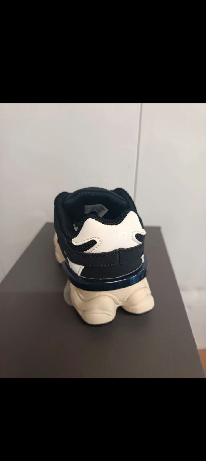 Basket enfants NB T.28 - photo numéro 3