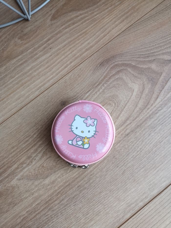 Porte Monnaie métal Hello Kitty