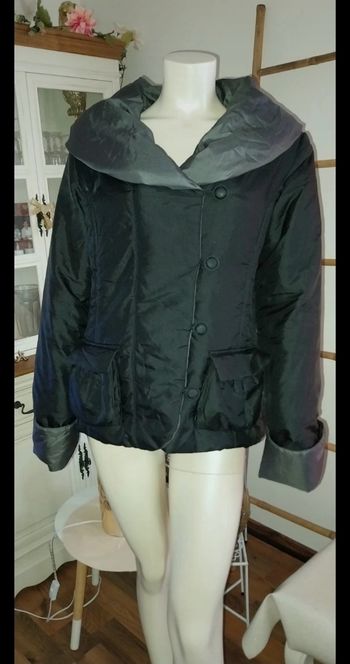 Blouson/ Parka/ Doudoune état neuf Taille M