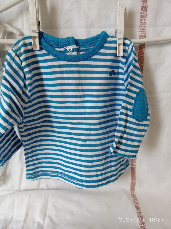 haut et pantalon de  tape à l'oeil 3 mois ref 28 D3 - photo numéro 5