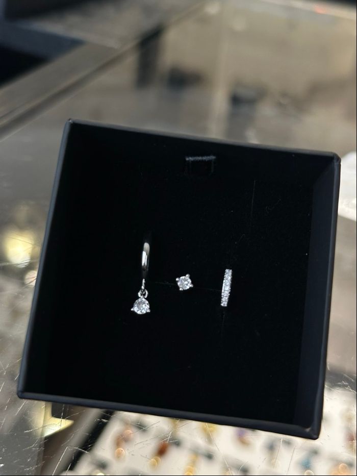 Lot 2 créoles + 1 clou d’oreille - photo numéro 3
