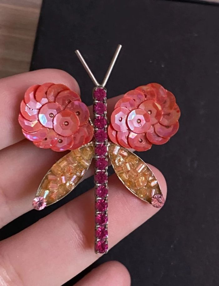 Broche papillon