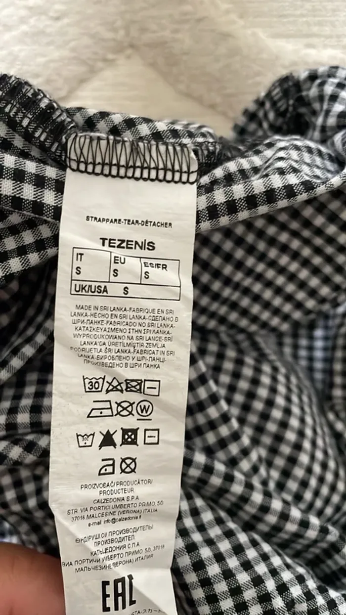 Jupe à carreaux Tezenis– Convient pour 9/10 ans - photo numéro 3