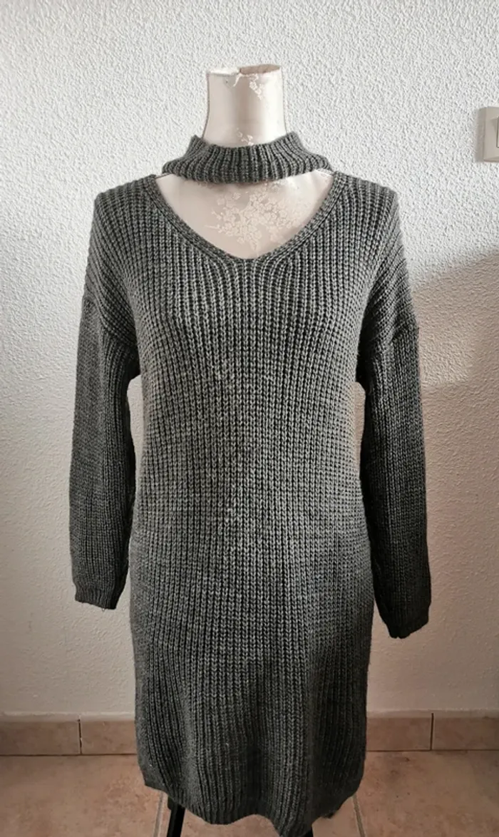 Robe grise