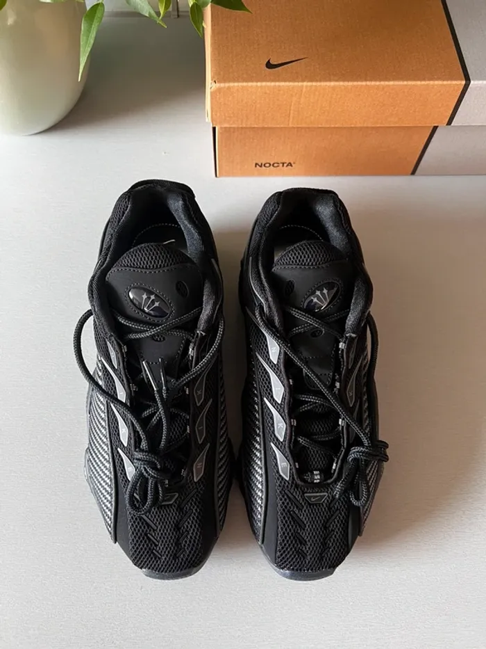 Nike × NOCTA Glide “Black / Iron Grey / University Gold” - photo numéro 11