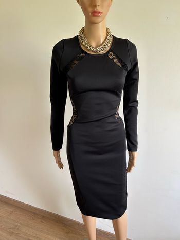 Robe noire mi longue neuve avec dentelle Chic by Lirette taille S