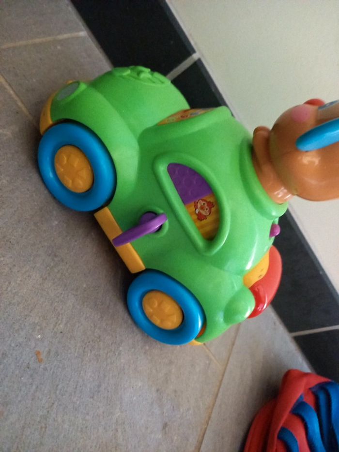 Voiture fisherprice - photo numéro 8