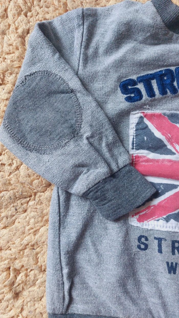 Sweat-shirt 2-3ans - photo numéro 2