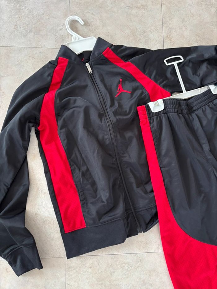 Ensemble jogging Nike Jordan - photo numéro 2
