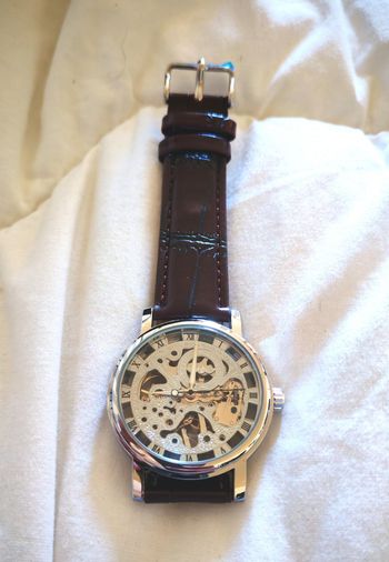 Montre homme mécanique