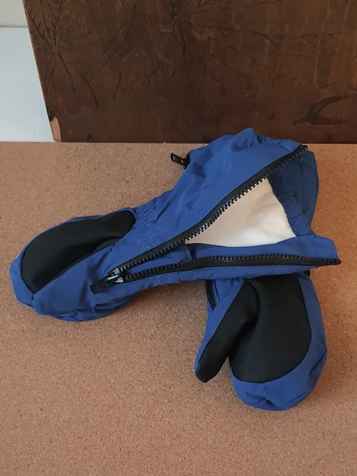 Moufle de ski "Décathlon" 3/4 ans - photo numéro 3