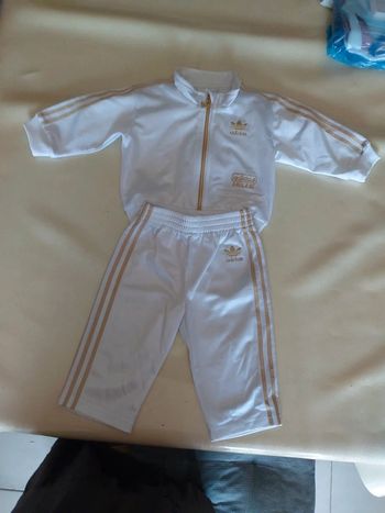 Survêtement enfant 6 mois