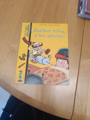 Livre Docteur Virus à ton service !