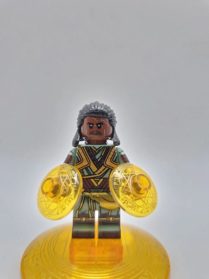 Figurine type lego Baron Mordo Dr Strange Marvel - photo numéro 2