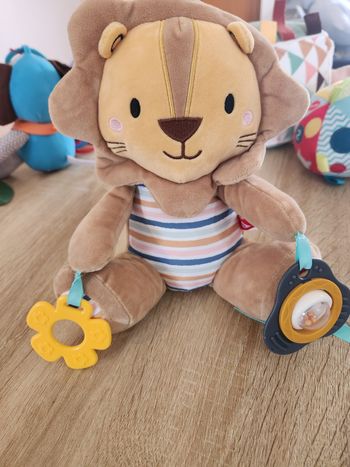 Peluche d'activité sonore