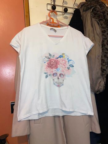T shirt blanc avec motif