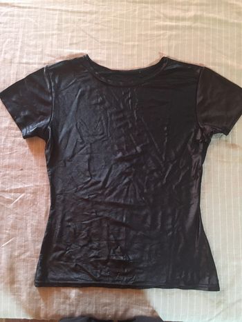 Teeshirt noir taille 36