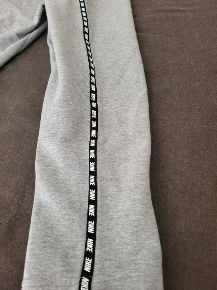 Jogging large Nike gris - M - photo numéro 5