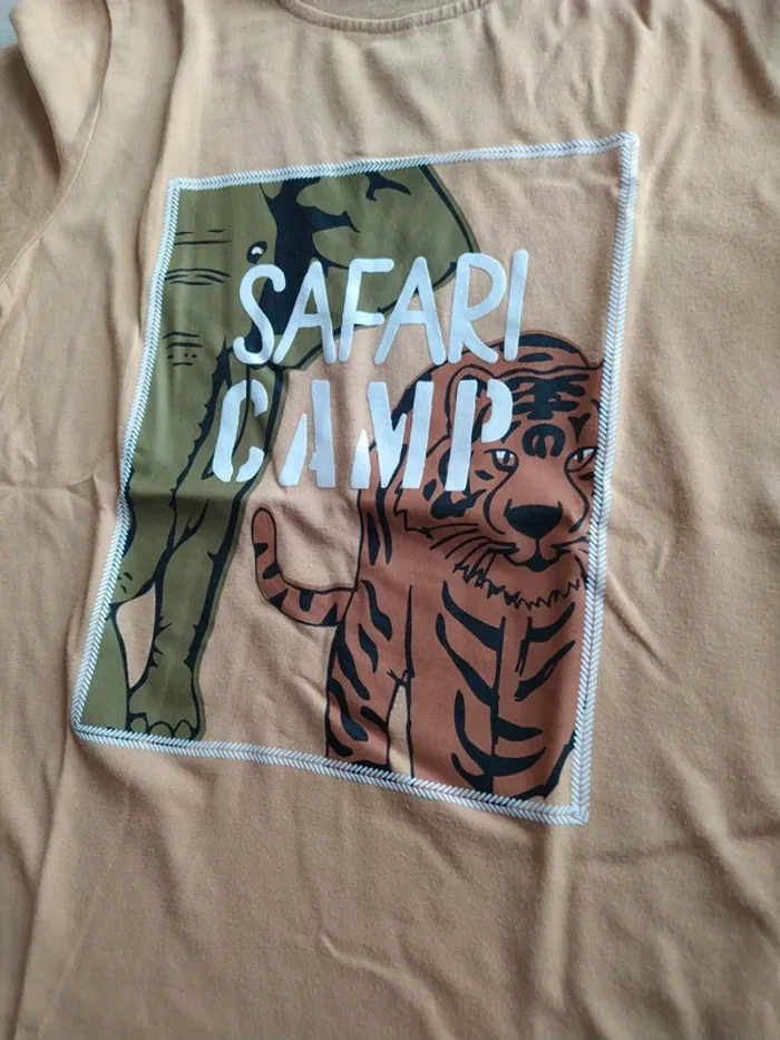 Lot de 4 t-shirt manches courtes d'été garçon taille 10 ans - photo numéro 8