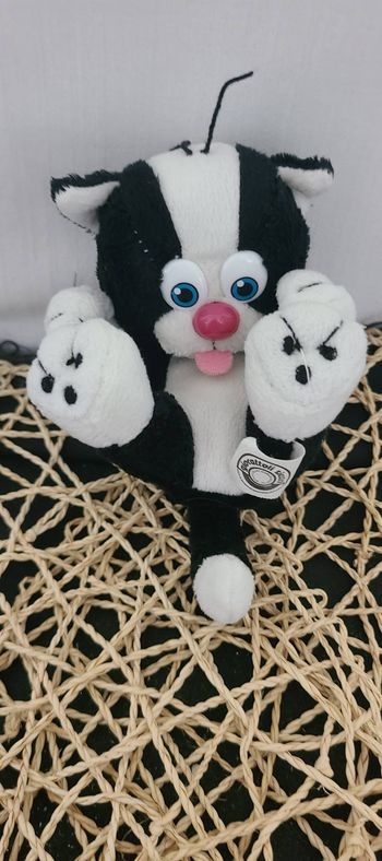 Chat Kinder Ferrero Petite Peluche doudou Mpg Giocattoli