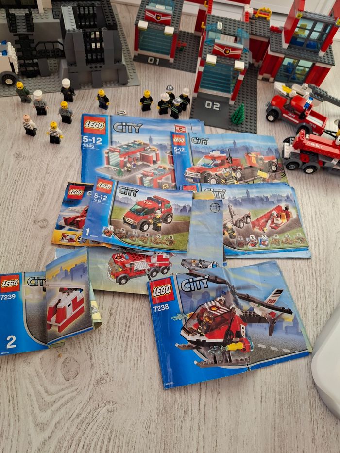 Méga lot LEGO City – Police & Pompiers – Bâtiments, véhicules & figurines - photo numéro 5