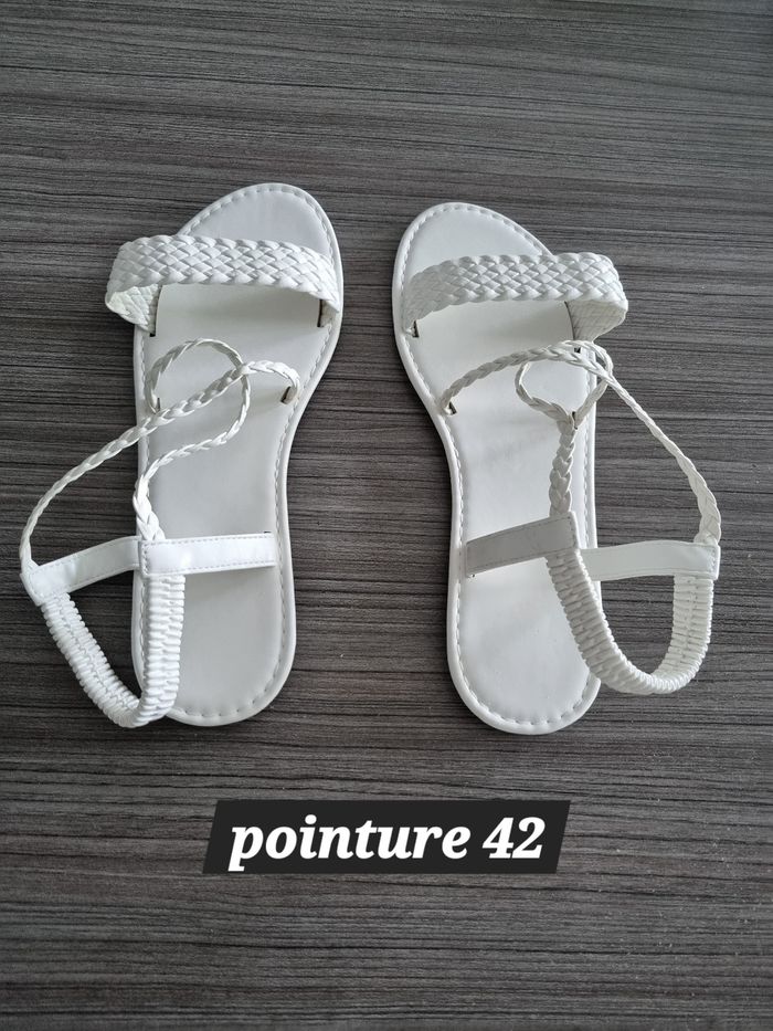 Chaussures - photo numéro 2