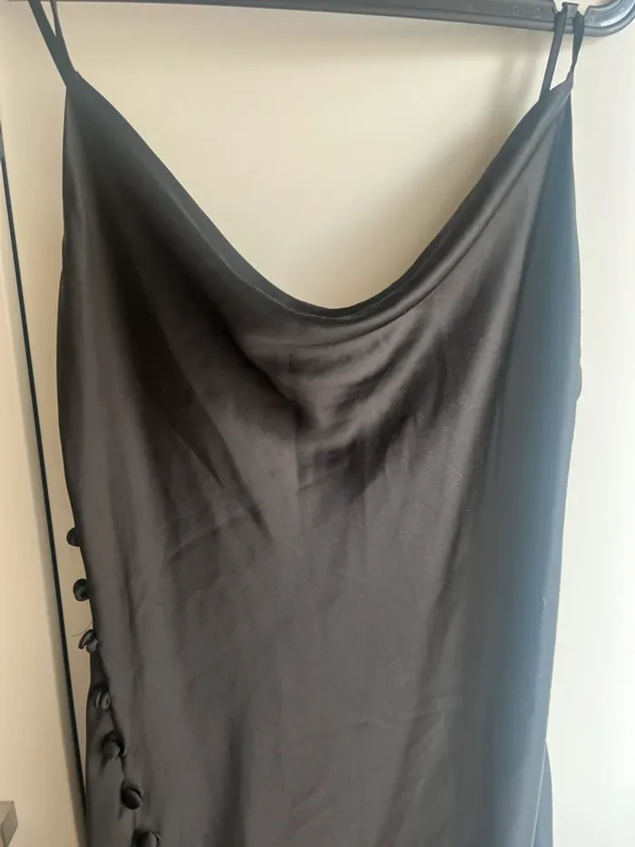 Robe Zara noire 🖤 Taille M - photo numéro 3
