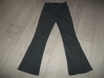 Jean SPOT noir strié coutures rouges taille 36 TBE