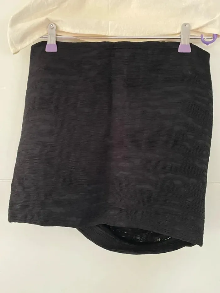 Minijupe noire Lee de Ba&sh 34 - photo numéro 4