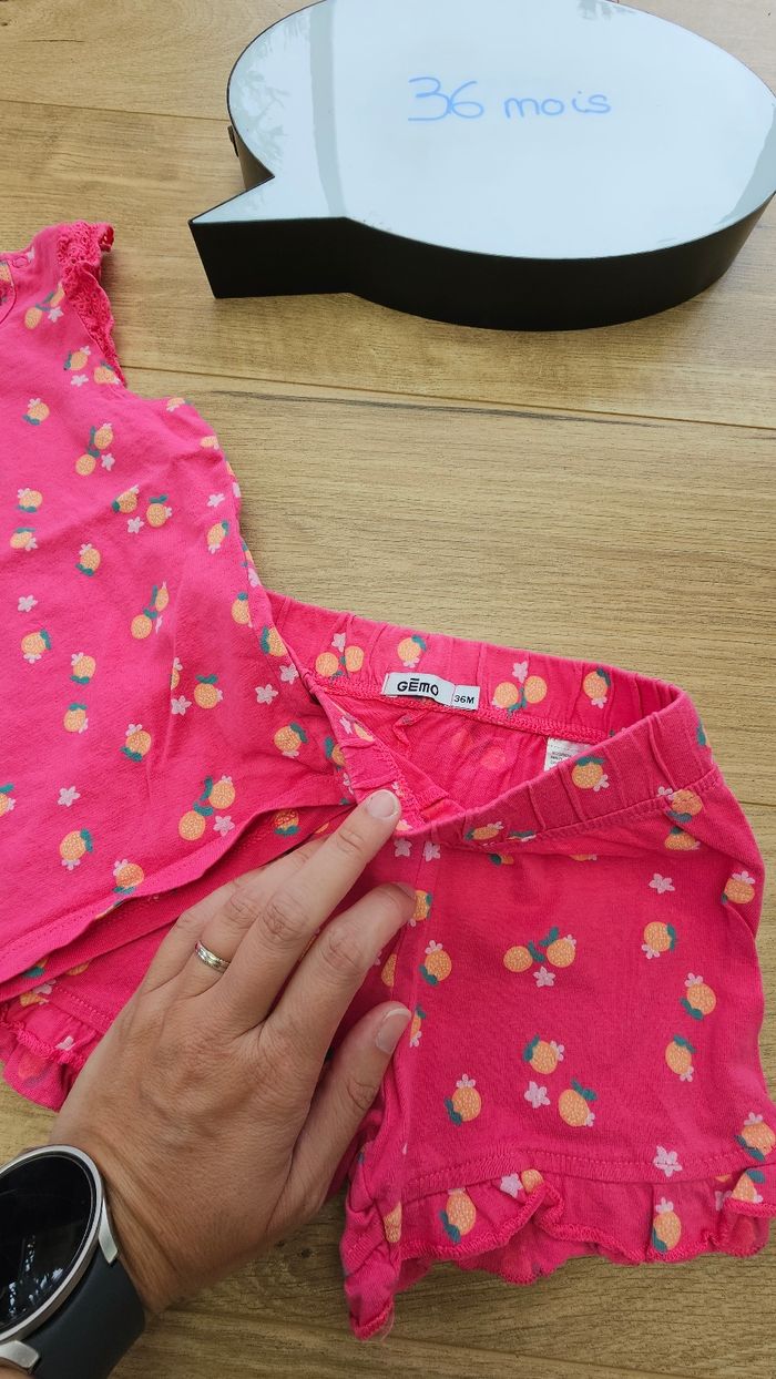 Pyjama 👧🏽 36mois - photo numéro 2