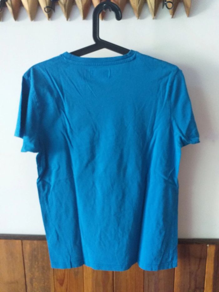 Tee-shirt bleu avec inscription - photo numéro 2