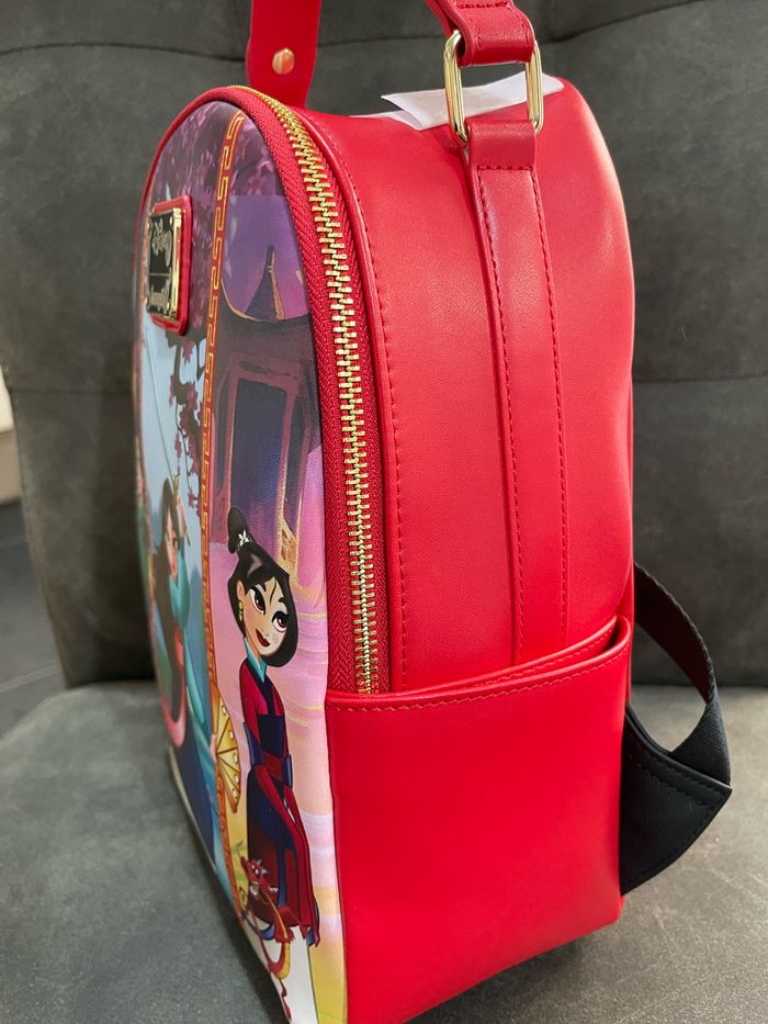 Disney Loungefly Mini Sac A Dos Mulan Transformation Exclu - photo numéro 4