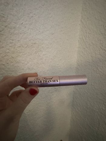 Too faced voyage betther than sex