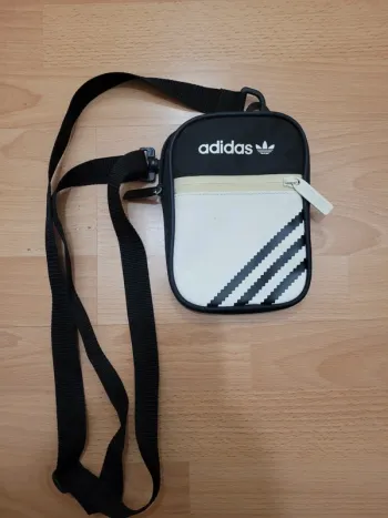 Sacoche Adidas