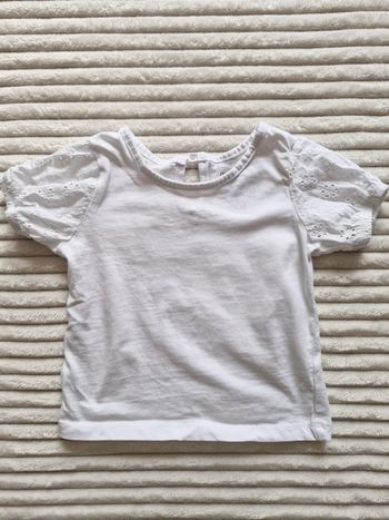 T shirt 9-12m