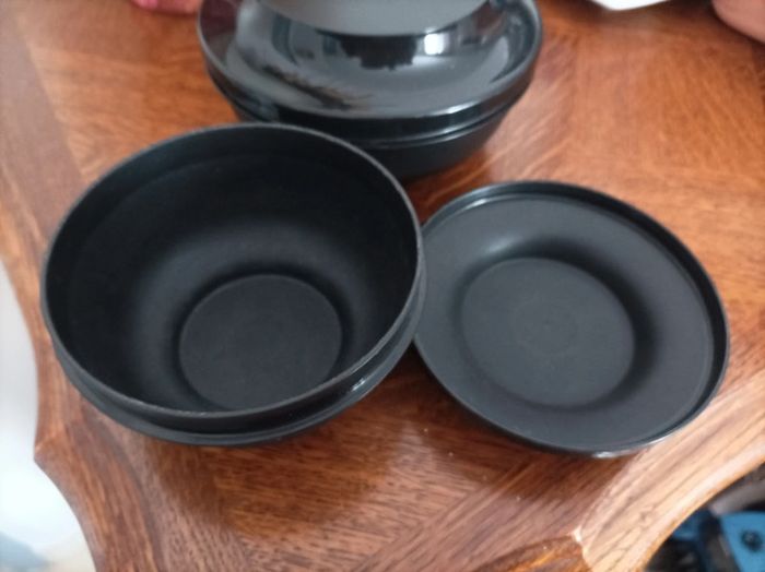Lot 2 boîtes Tupperware - photo numéro 2