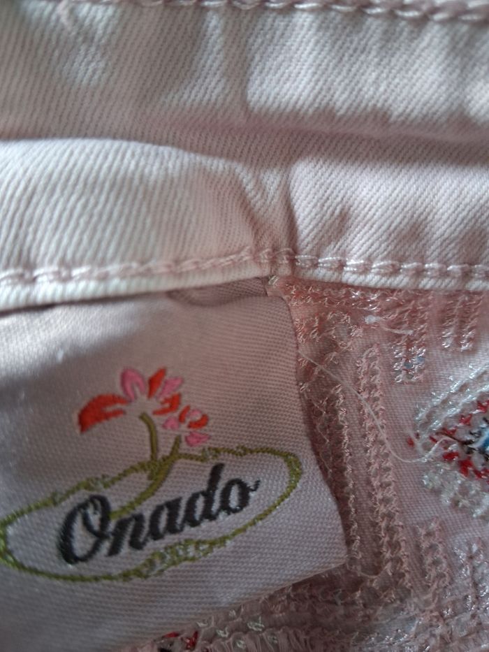 Pantacourt  rose pâle et strass - photo numéro 3