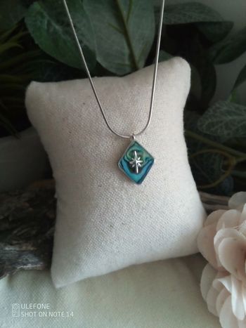 Collier argenté ormeaux étoile du Nord