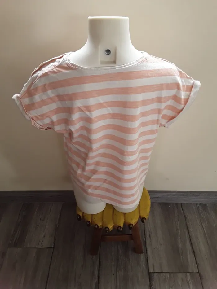 Tee-shirt manches courtes 10 ans (138-143 cm) - photo numéro 2