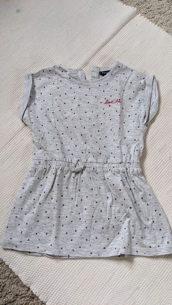 Robe grise "Love" 12 mois Kiabi