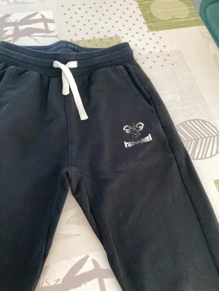 Survêtement Hummel, taille 9 ans (134 cm) - photo numéro 7
