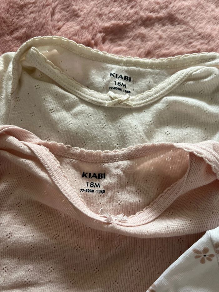 Lot 4 bodies 18 mois bébé fille rose beige - photo numéro 3