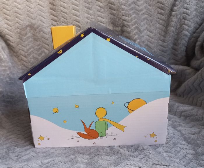 boite en forme de maison, crayons  - LE PETIT PRINCE - photo numéro 3