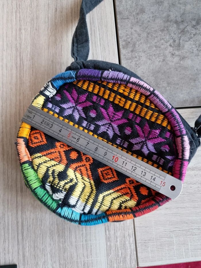 Sac à main rond en bandoulière Guatemala - photo numéro 4