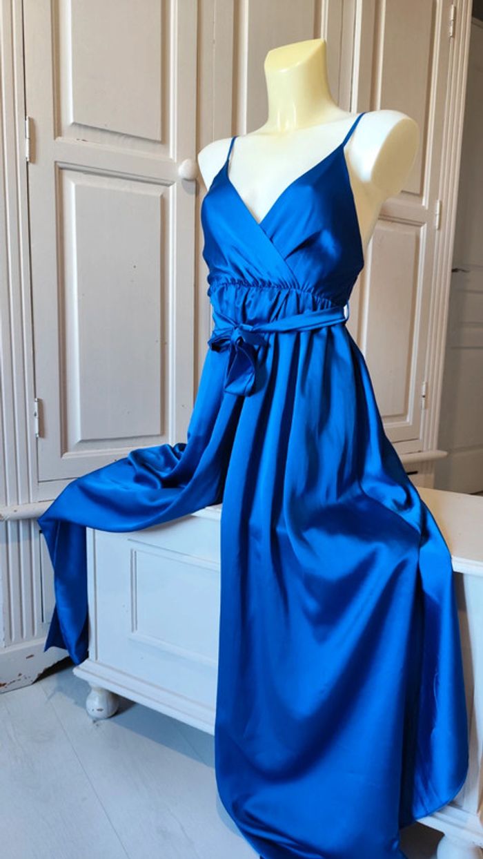 Robe de soirée satin bleu royal T36