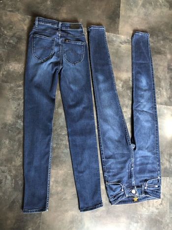 Lot de 2 jeans Scarlett high W25 L31 LEE