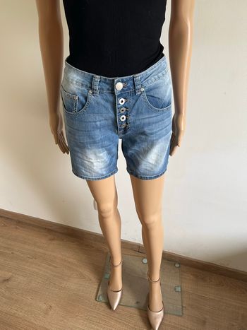 Short en jean Morgan taille 36 TBE (taille grand)