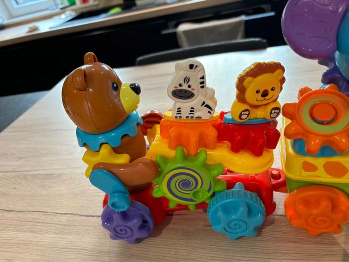 Petit train des animaux interactif à engrenages - Vtech - photo numéro 8